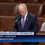 El hijo de un congresista de Estados Unidos boicotea el discurso de su padre 