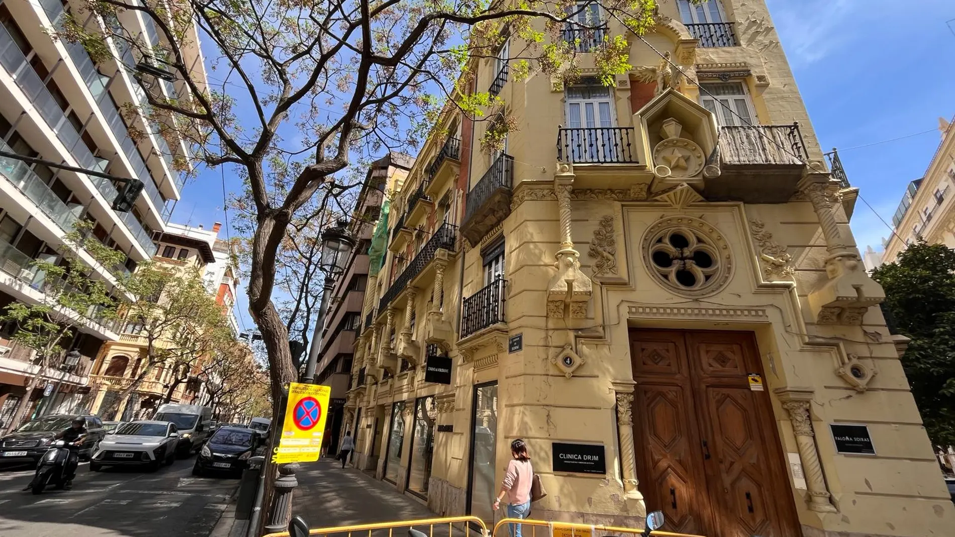 Fachada del edificio que recae a las calles Sorní y Jorge Juan, en Valencia