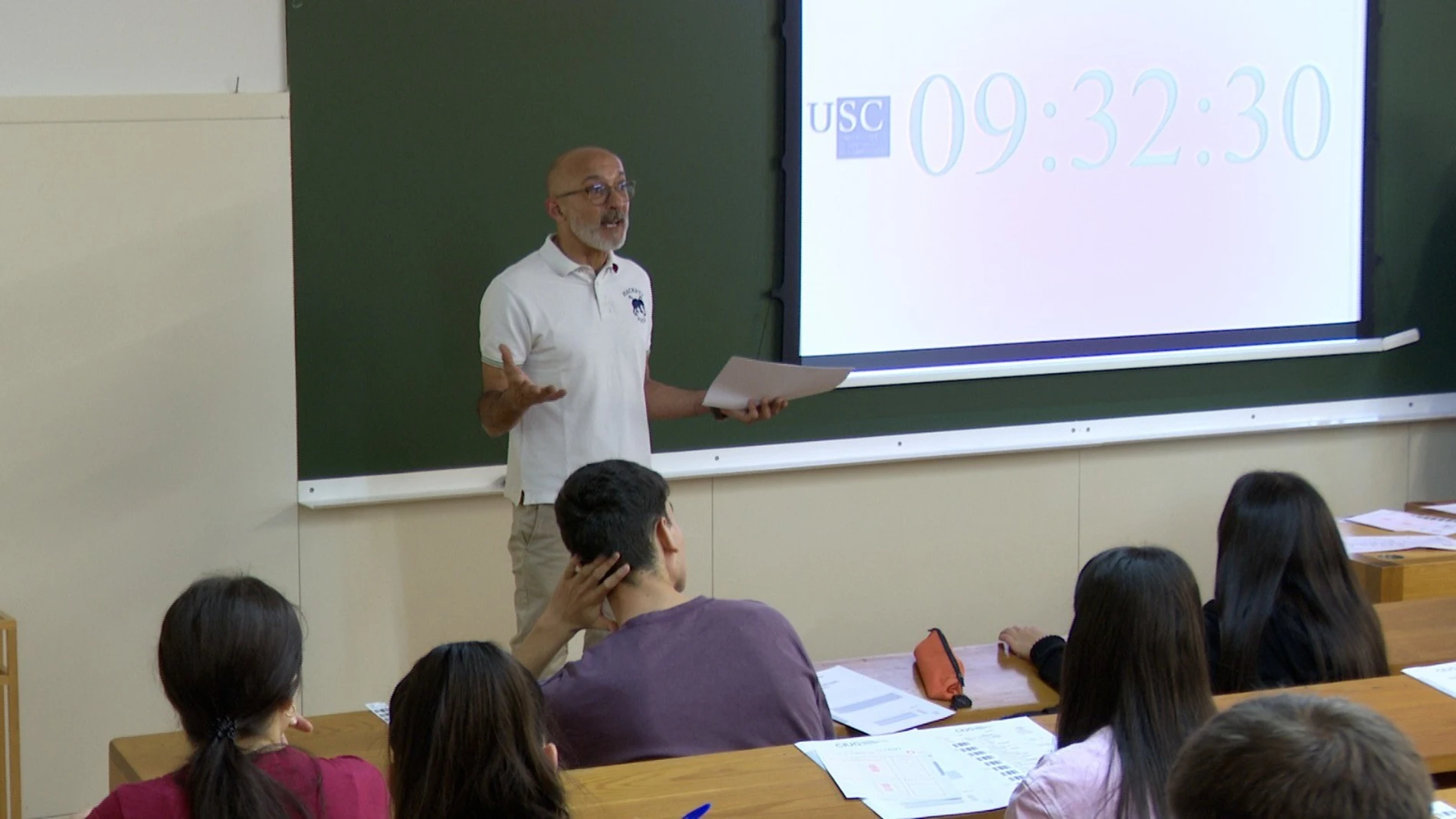 Arranque de la Avaliación para o Acceso á Universidade (ABAU) 2024 en Galicia, en la Facultad de Ciencias de la Comunicación de Santiago de Compostela.EUROPA PRESS04/06/2024