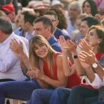 Pedro Sánchez y Teresa Ribera participan en un acto de campaña por el 9J en Benalmádena, Málaga