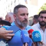 Abascal responde a Sánchez con otra carta y le acusa de obstaculizar la labor de los jueces y presionarles