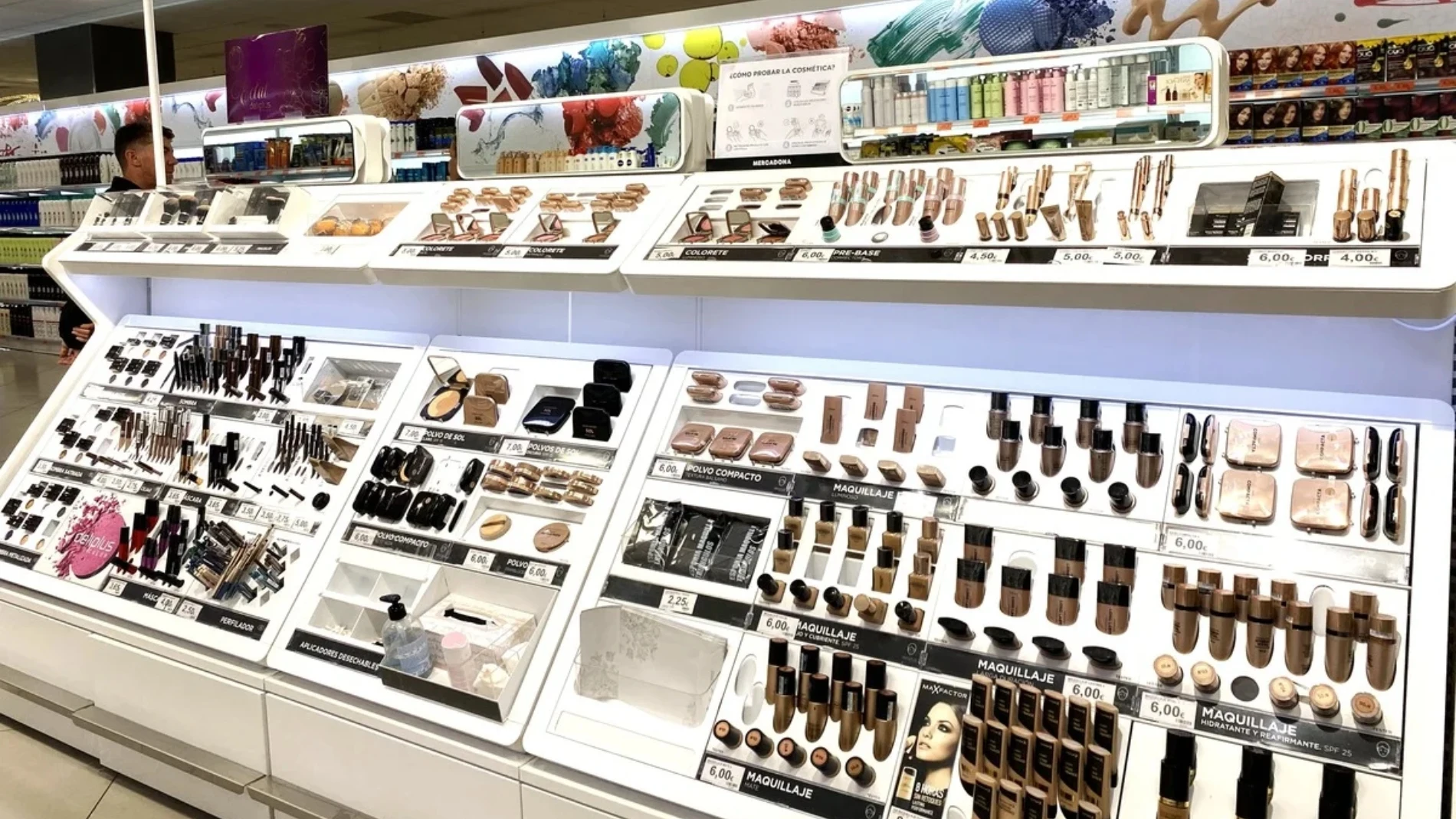 Este es el maquillaje que arrasa en Mercadona tras la recomendación de una maquilladora profesional