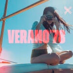 Mediterránemente de Estrella Damm viaja al verano del 78