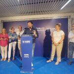 El alcalde de Alicante, Luis Barcala, en su intervención tras conocerse los resultados de las elecciones europeas