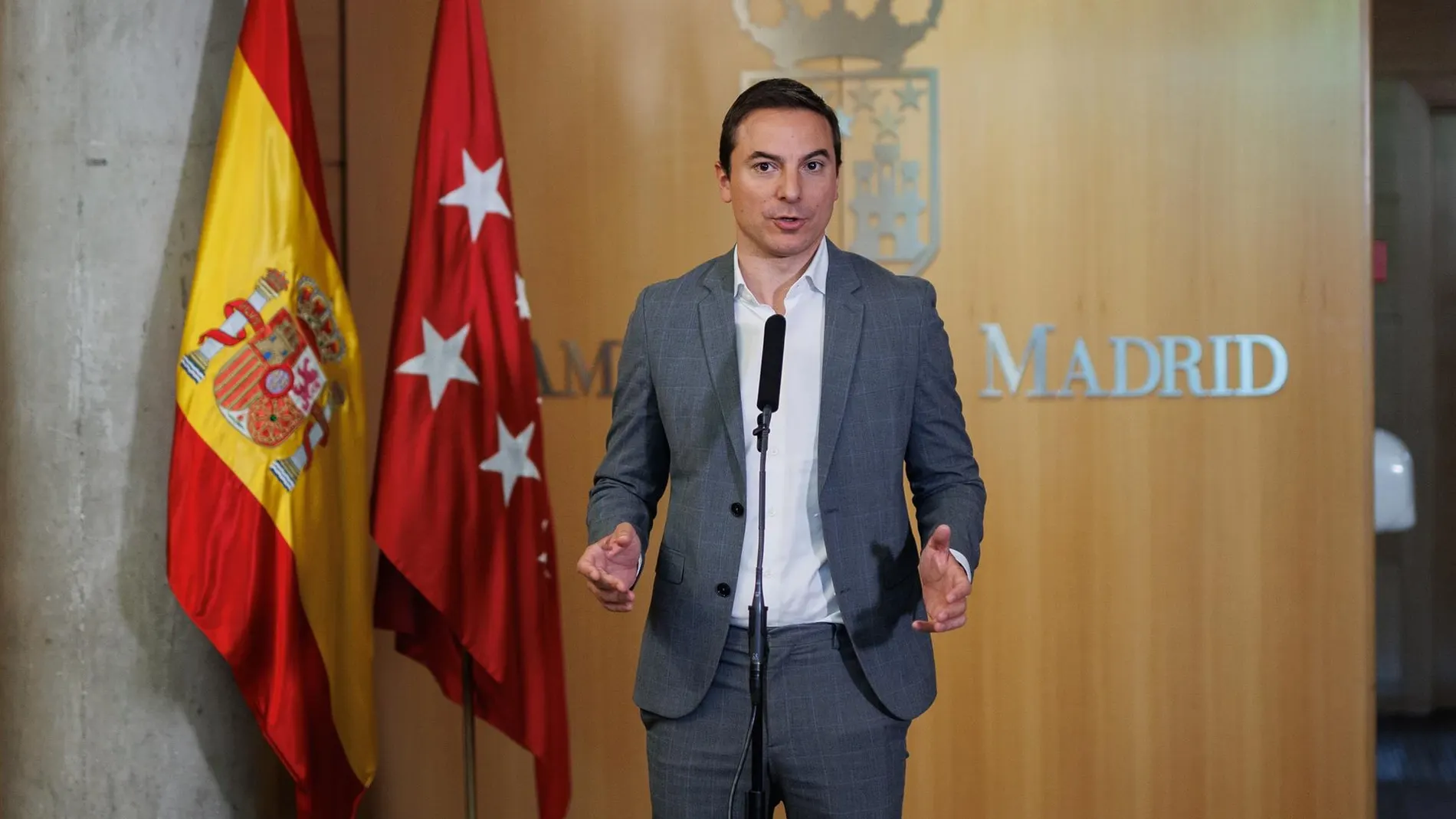MADRID.-9J.- Lobato reivindica al PSOE-M como la segunda federación que "más voto aporta" y la tercera que "mejor resiste"