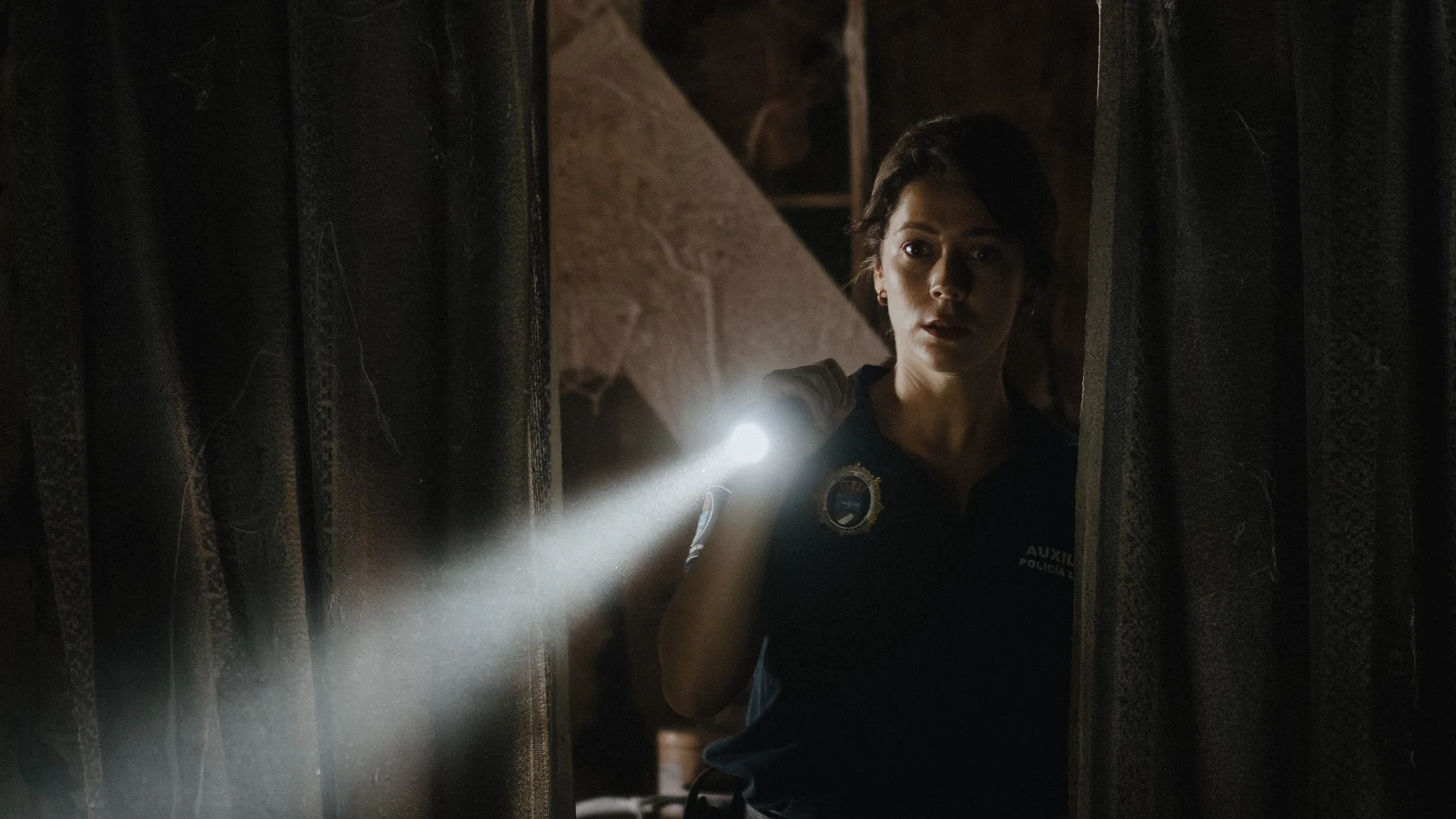 Los escenarios de la serie ayudan a crear un ambiente de misterio asociado a los asesinatos