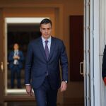 Sánchez expresa su apoyo a las familias de las últimas víctimas de violencia machista y llama a denunciar