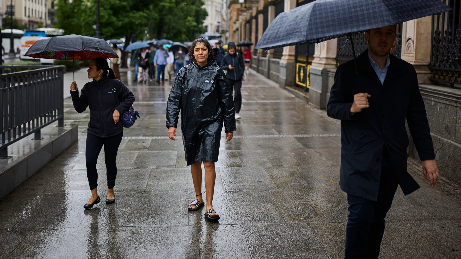 Después de unas semanas con altas temperaturas llega la lluvia y el mal tiempo a la ciudad de Madrid en este mes de junio. © Alberto R. Roldán / Diario La Razón.10 06 2024