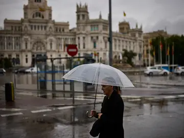 Chubascos en Madrid Después de unas semanas con altas temperaturas llega la lluvia y el mal tiempo a la ciudad de Madrid. © Alberto R. Roldán / Diario La Razón.10 06 2024