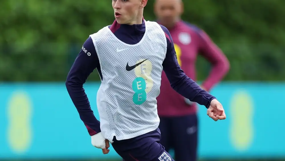 Phil Foden con Inglaterra
