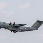 Así vuela el primer avión A400M para la República de Kazajistán