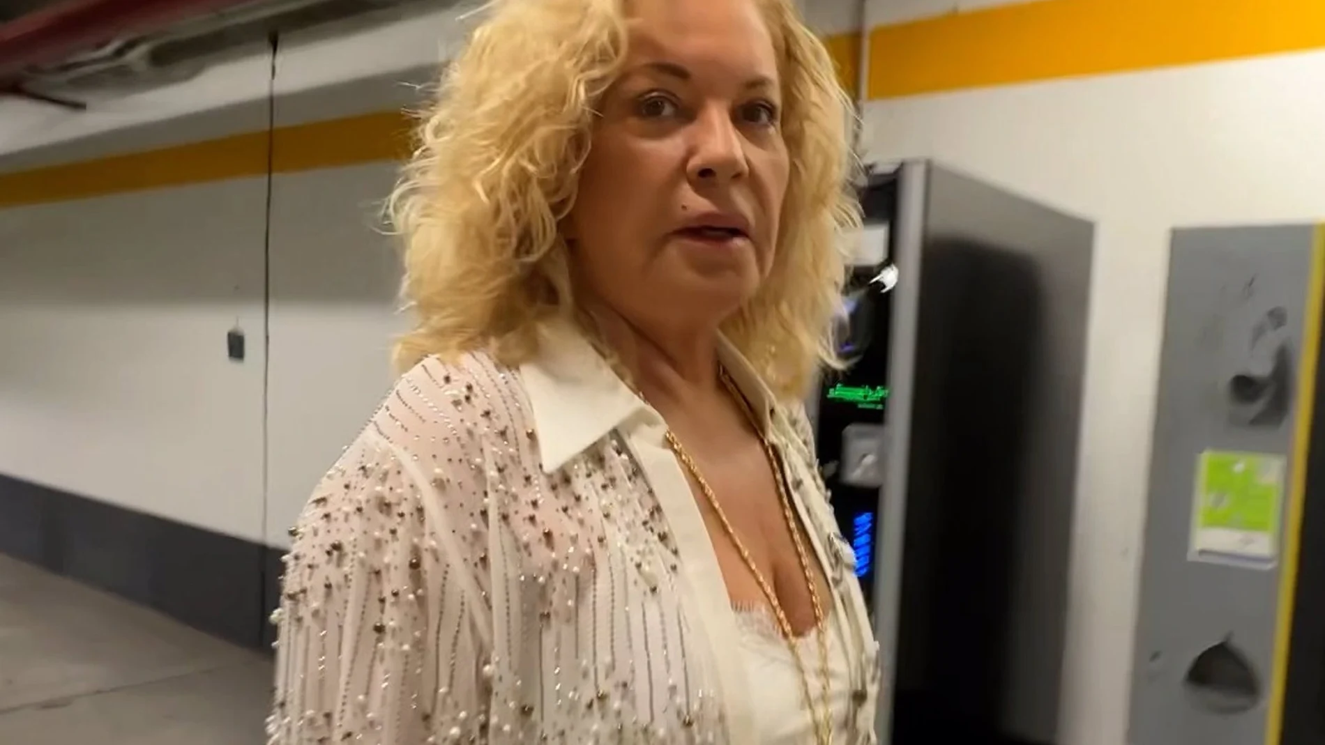 Bárbara Rey, sin nada que decir tras la última estocada de Ángel Cristo y su paso atrás con Sofía