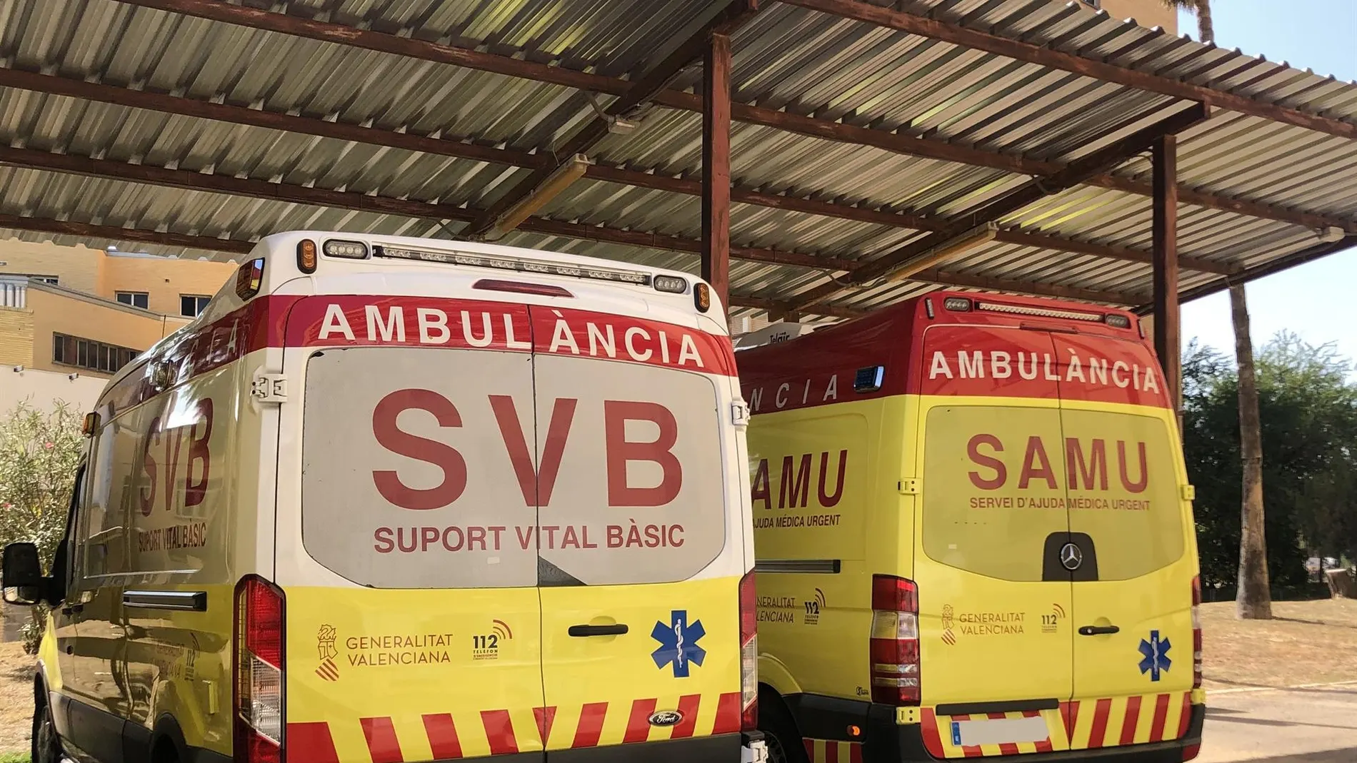 Una persona fallecida y otras cuatro heridas en un accidente entre un coche y una furgoneta en Utiel (Valencia)
