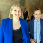 La consejera Isabel Blanco junto al rector Juan Manuel Corchado