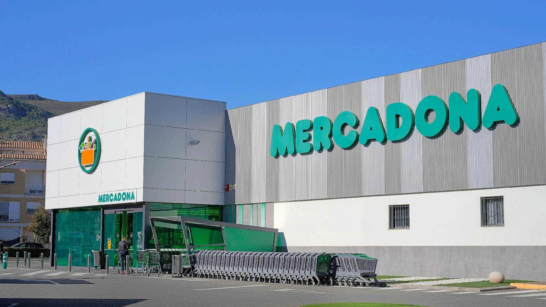 Supermercado de Mercadona en Alcoi (Alicante). MERCADONA 11/06/2024