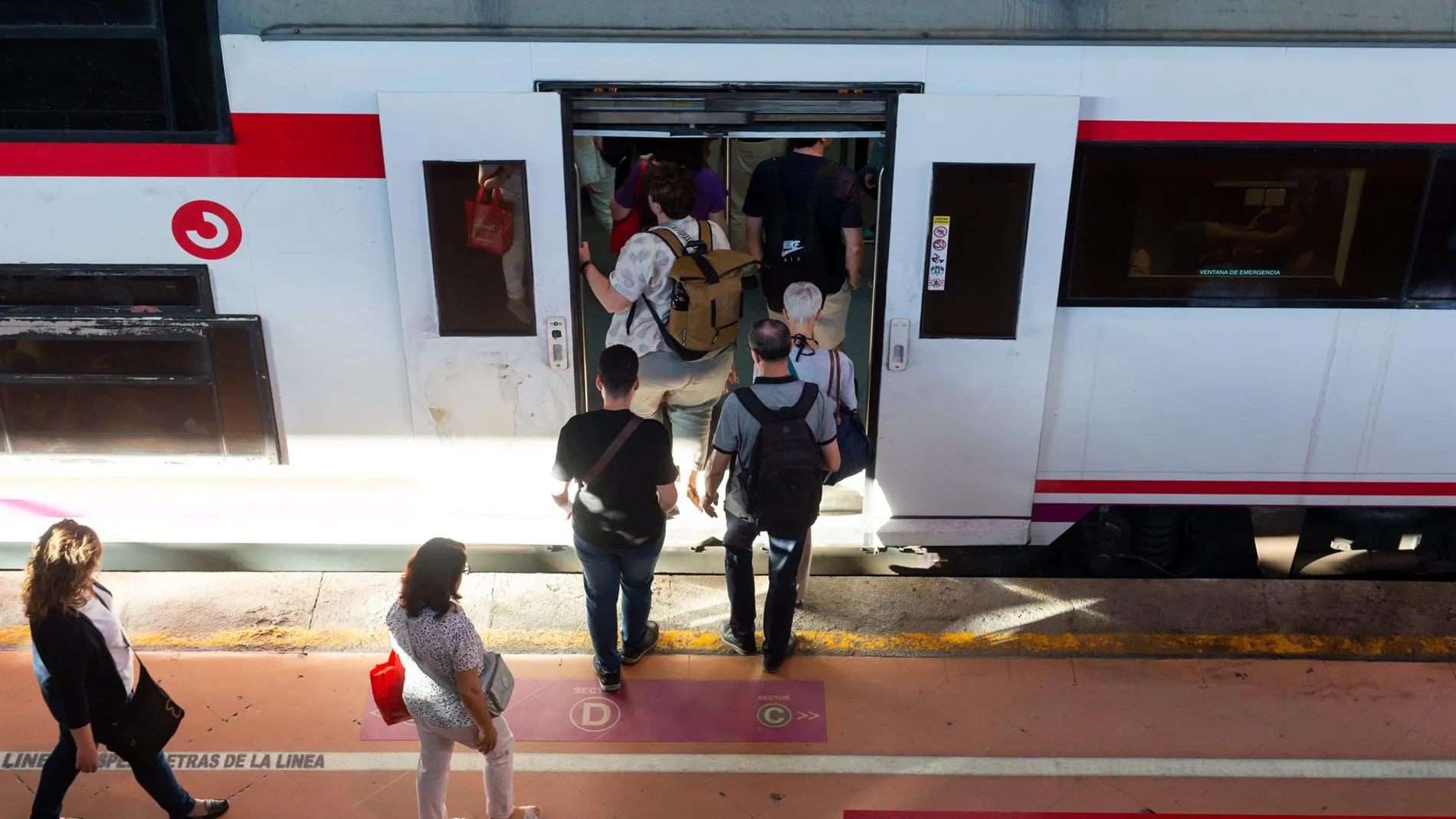MADRID.-Renfe incrementa la oferta de servicios Intercity entre Madrid y Gandia durante el verano
