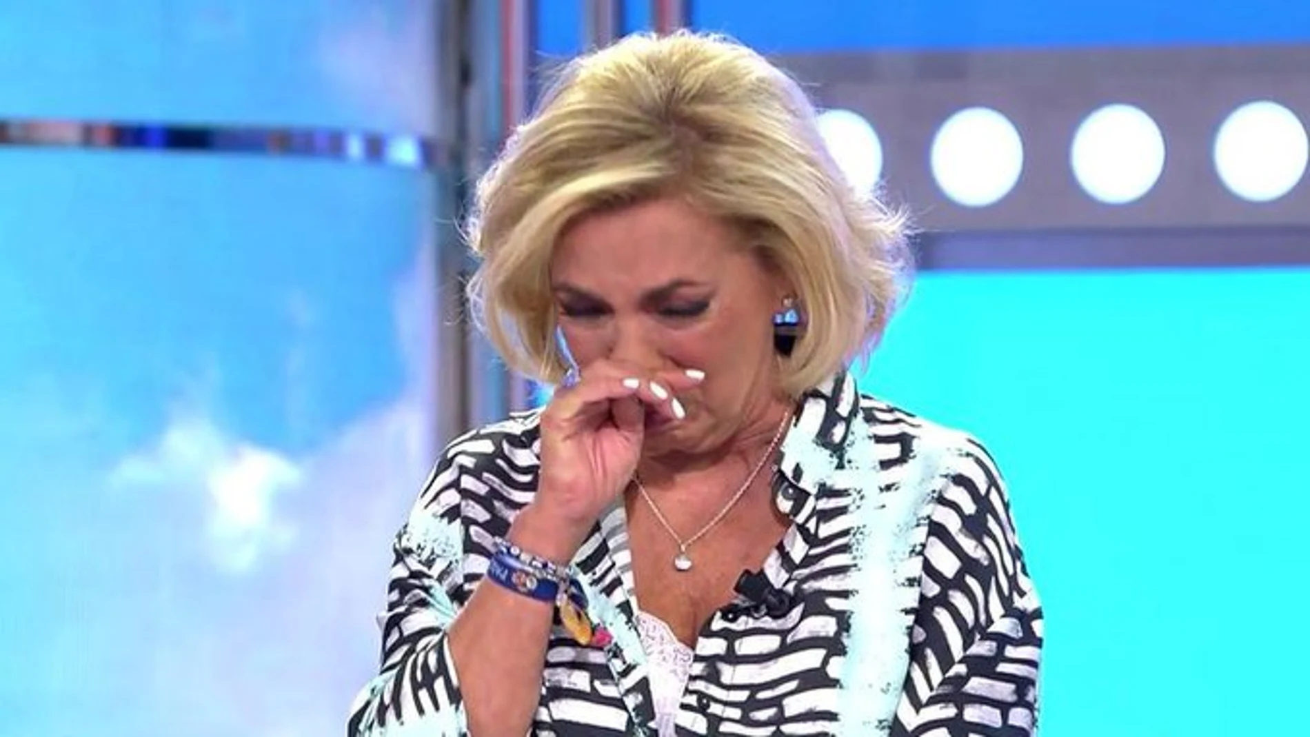 Carmen Borrego llorando en directo