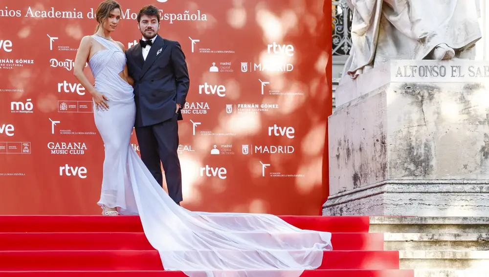 María Pombo.