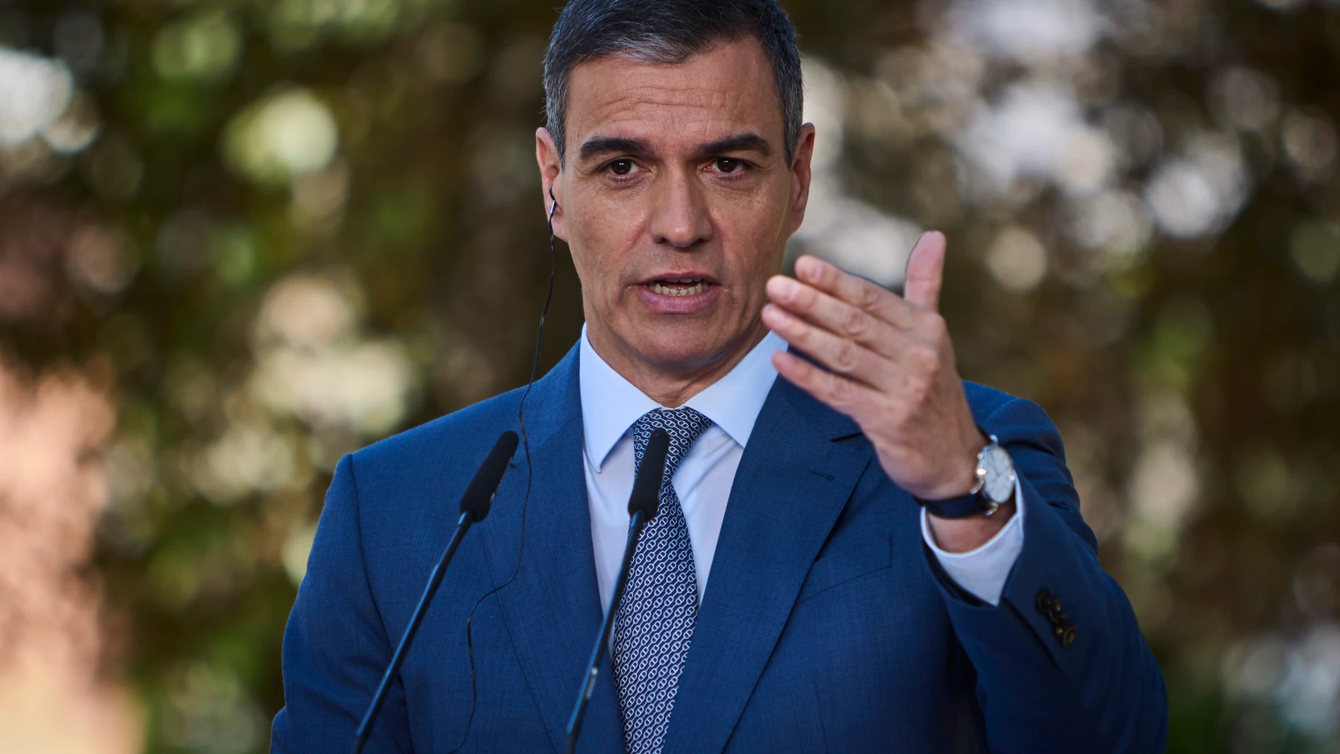El presidente del Gobierno, Pedro Sánchez y su homólogo turco, Recep Tayyip Erdogan, durante una reunión de alto nivel entre ambos países celebrada este jueves, en Madrid. España y Turquía constituyeron este jueves un comité empresarial para estrechar lazos comerciales, ya que tanto las empresas como los mandatarios de las dos naciones ven más oportunidades de negocio en distintos sectores. © Alberto R. Roldán / Diario La Razón.13 06 2024