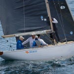 Juan Carlos I, a bordo del Bribón en la regata Turismo de Galicia