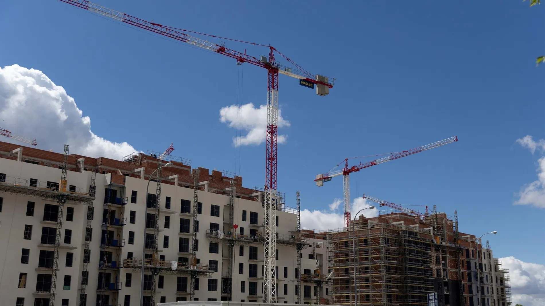 Economía.- Funcas avisa de que cubrir el déficit de 600.000 viviendas en España supondría invertir cinco puntos del PIB