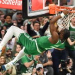 Jaylen Brown, el MVP de las Finales, machaca el aro de los Mavericks