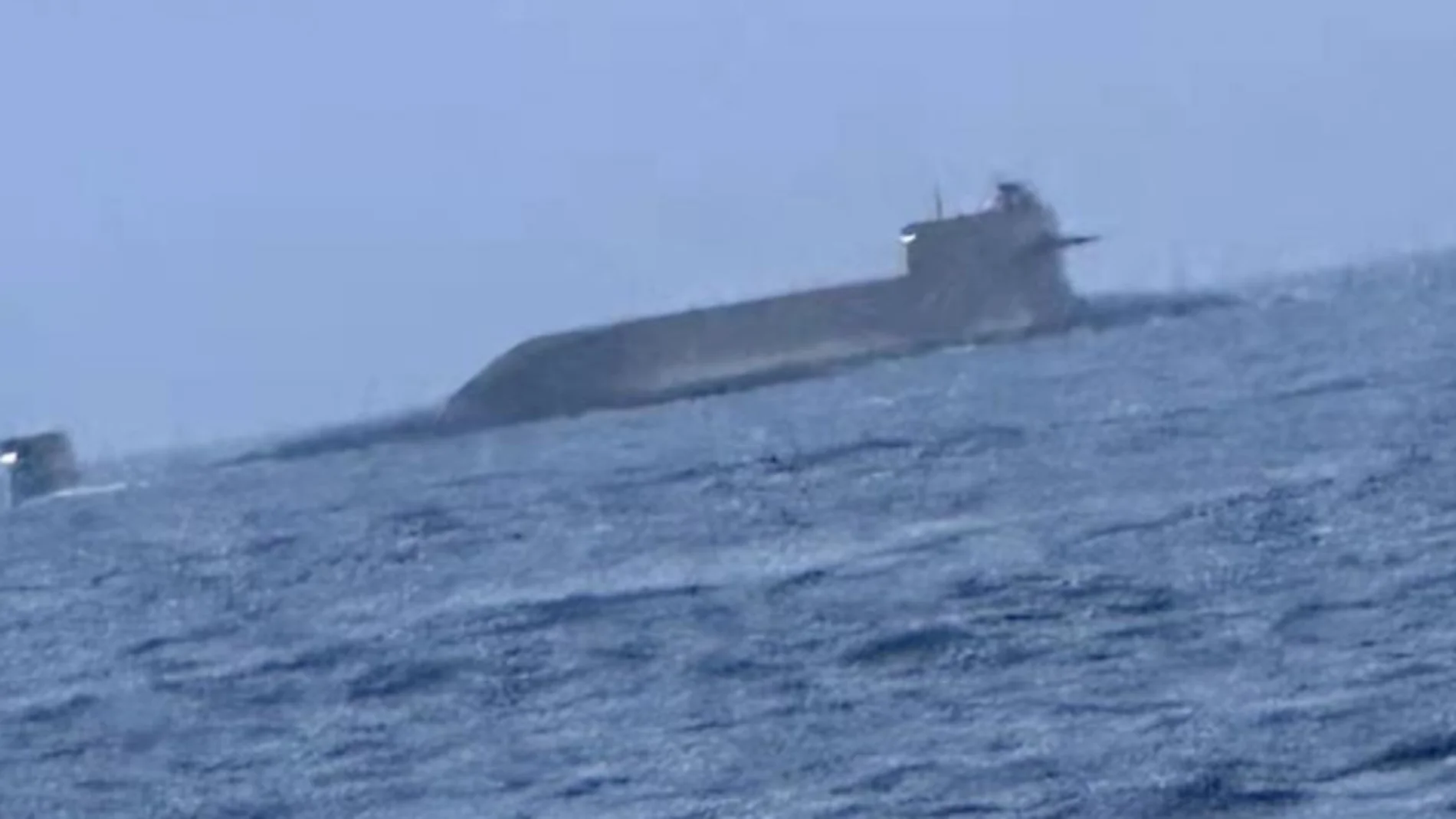 Un grupo de pescadores se topa con un submarino nuclear chino en el Estrecho de Taiwán