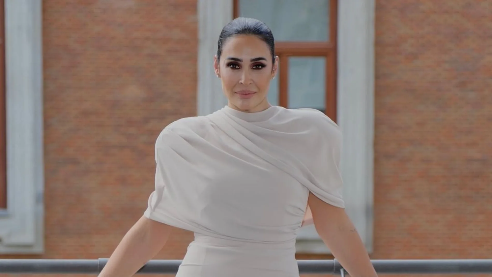 Vicky Martín Berrocal con vestido de su firma.