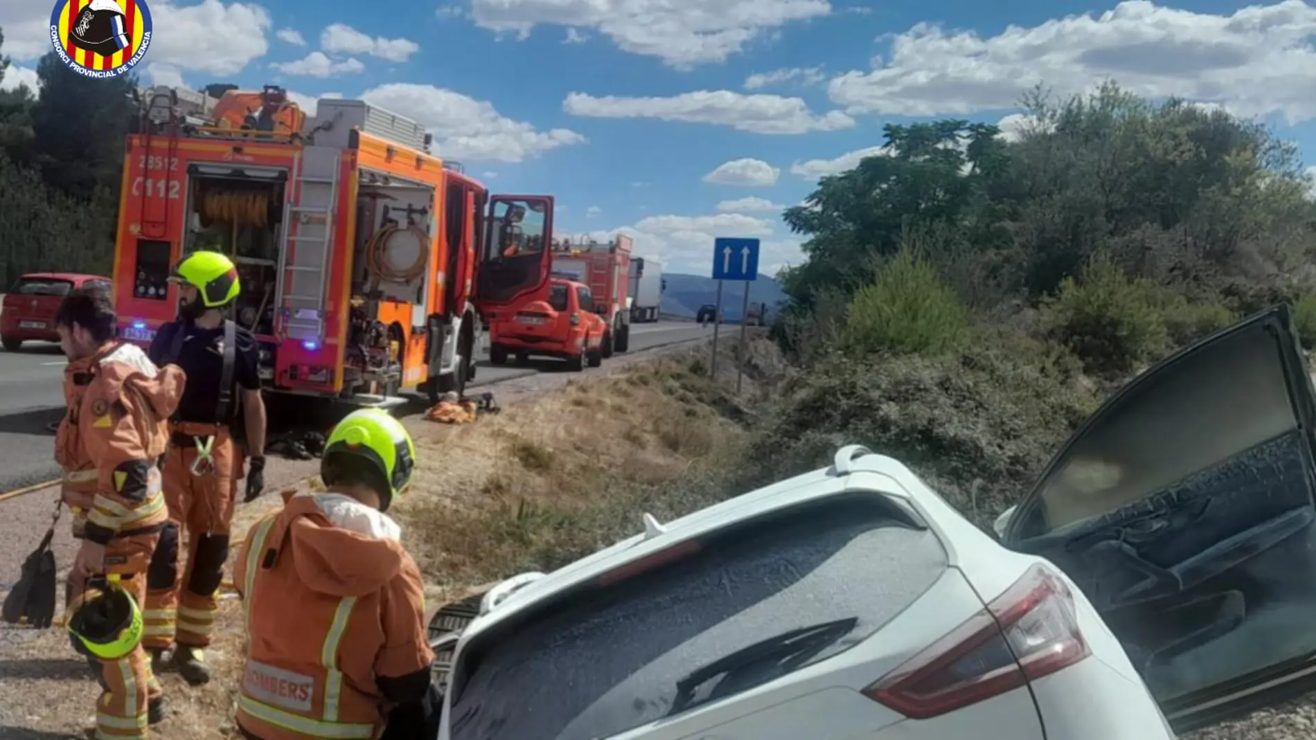 Muere una mujer tras sufrir un accidente de tráfico en Llanera de Ranes (Valencia) y arder su coche