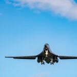 EEUU.- EEUU despliega bombardeos estratégicos en Guam tras el acuerdo de defensa pactado por Rusia y Corea del Norte