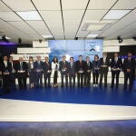 Foto de familia de los premiados, junto a José Luis Martínez-Almeida, Francisco Marhuenda, Andrés Navarro, Daniel Rodríguez Asensio y Miguel Garrido