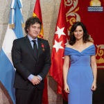 Javier Milei recibe la medalla de la Comunidad de Madrid de manos de Isabel Díaz Ayuso @Gonzalo Pérez Mata 