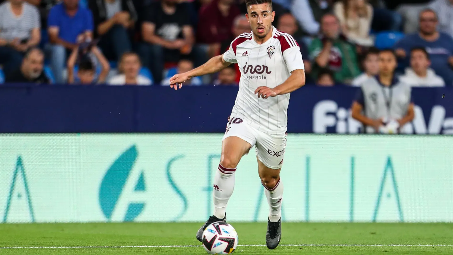 Fútbol.- La UD Las Palmas ficha al extremo Manu Fuster