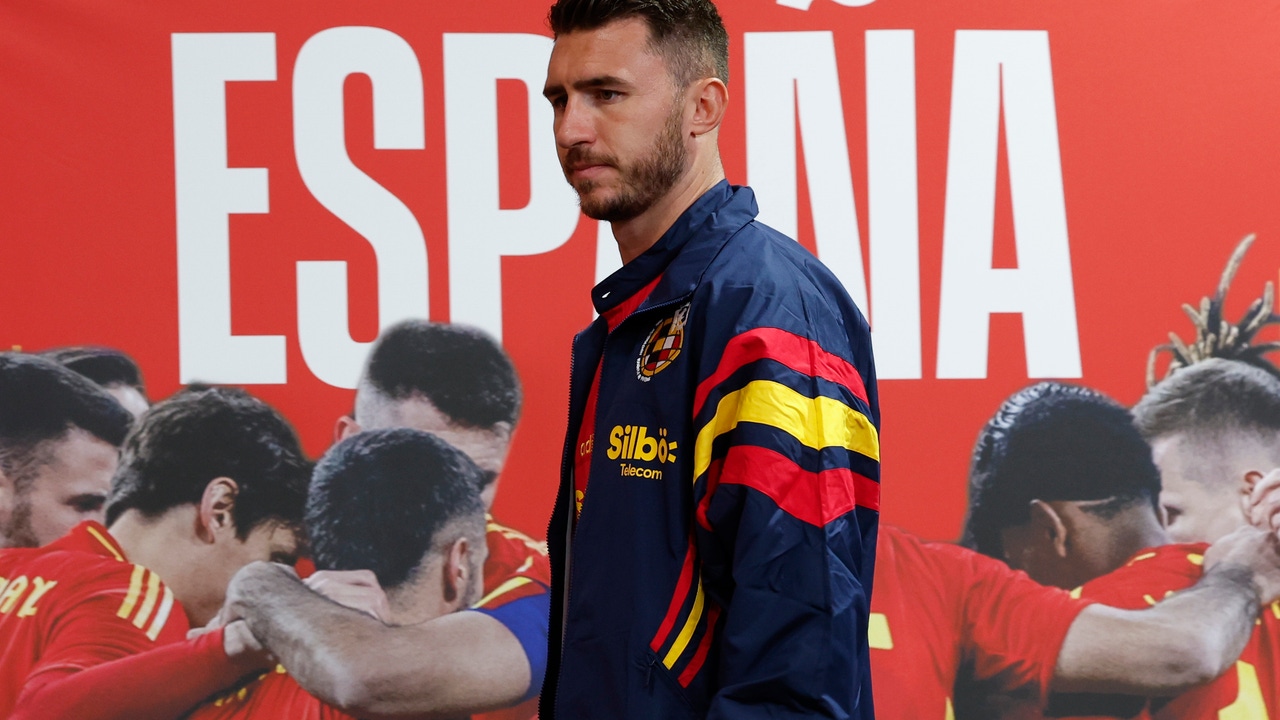 El equipo que intentará el fichaje de Laporte si no es inscrito con el Athletic
