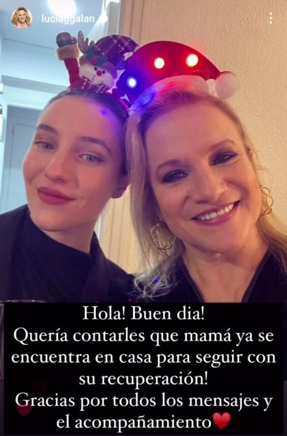 Lucía Galán junto a su hija