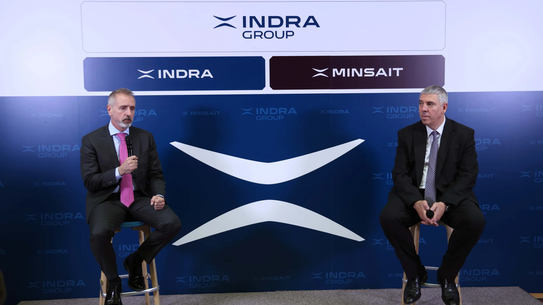 Marc Murtra y José Vicente de los Mozos, en la presentación de la nueva imagen corporativa
