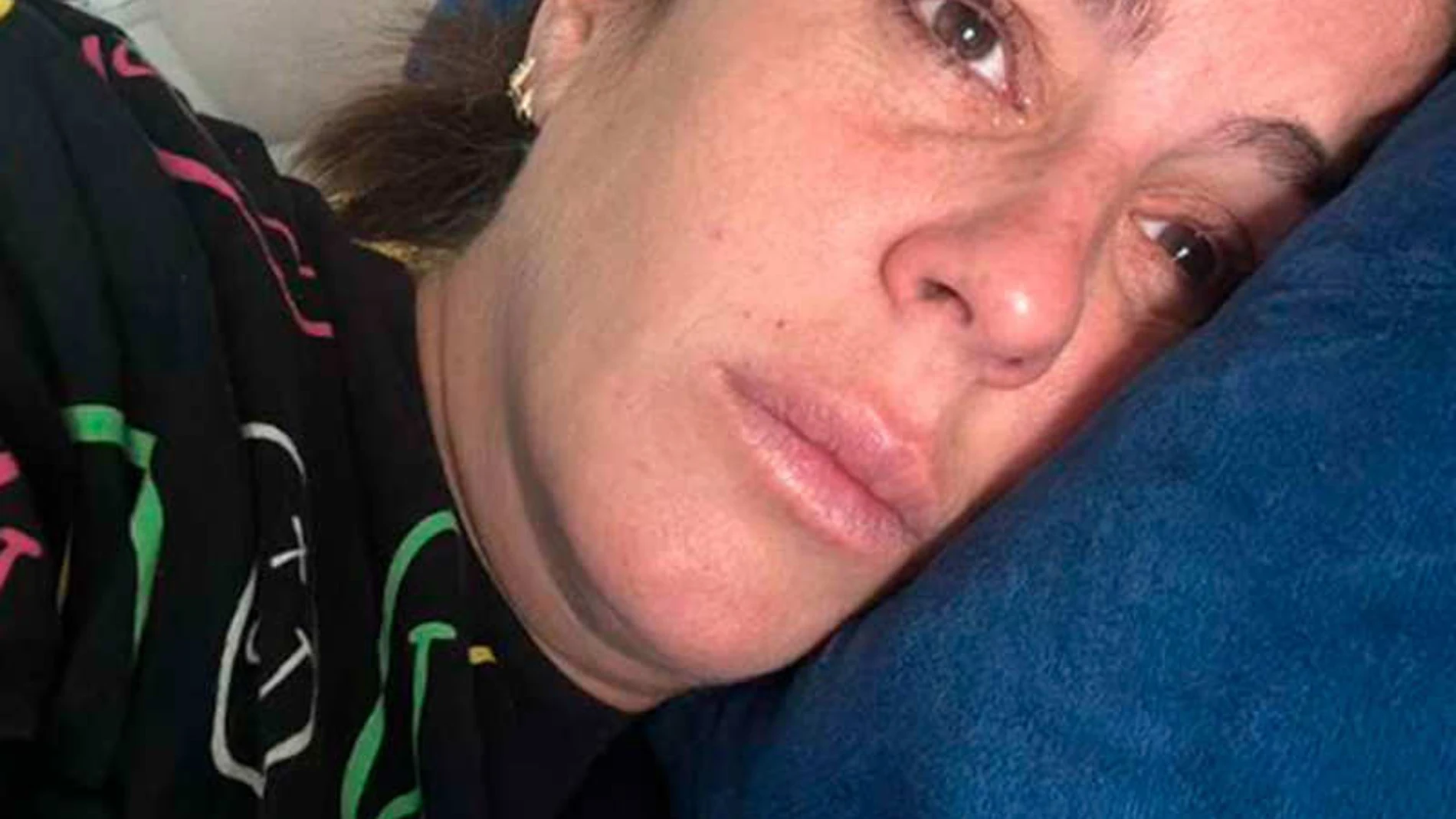 Anabel Pantoja llorando