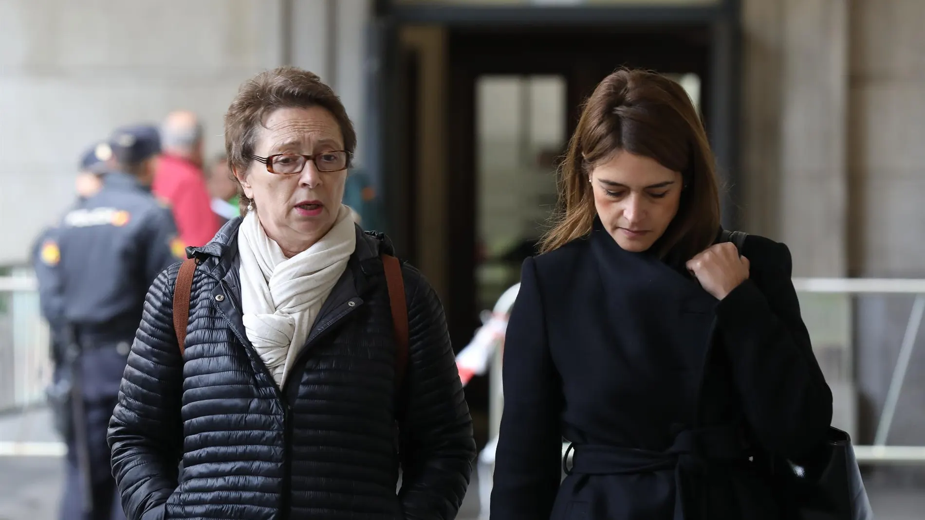 El Constitucional anula también la malversación de los 'ERE' a la exconsejera de Hacienda Martínez Aguayo