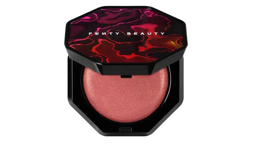 Colorete en polvo 'Hot Cheeks'.