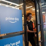 Amazon cumple 30 años en los que ha cambiado el comercio mundial y el paisaje urbano