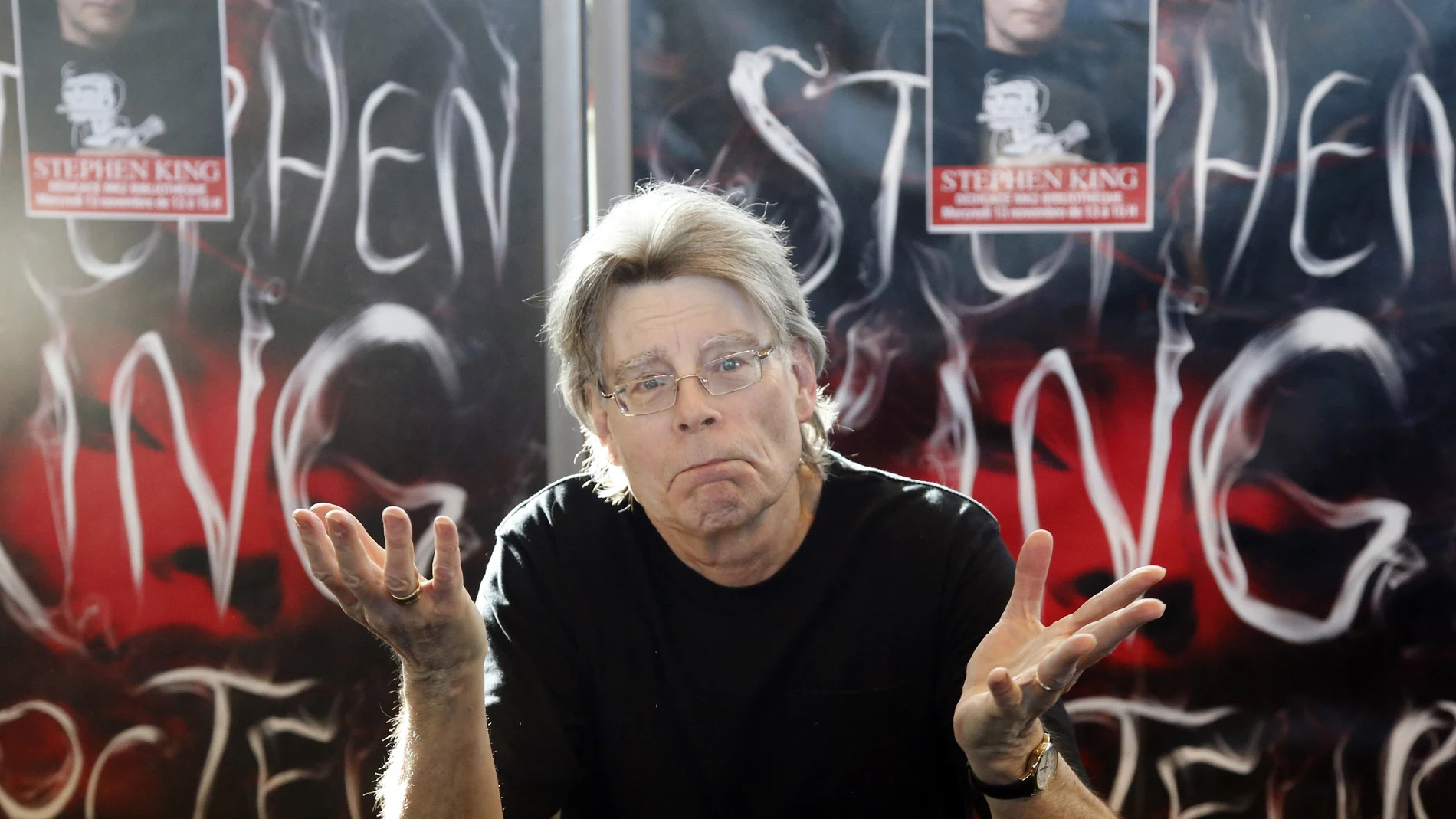 US author Stephen King poses for the cameras