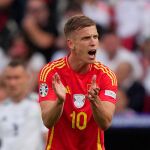 Fútbol/Selección.- Dani Olmo: "En esas últimas jugadas, cuando el cuerpo no puede, se va con el corazón"