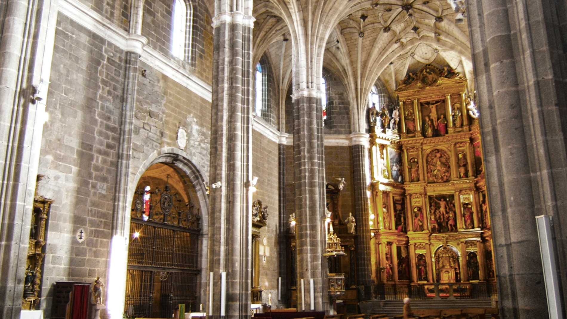 Interior de la "catedral" de Villacastín