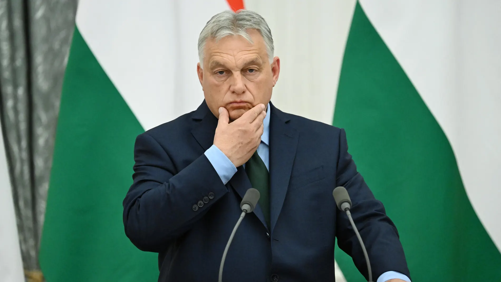 Moscow (Russian Federation), 04/07/2024.- Hungarian Prime Minister Viktor Orban attends a joint press-conference with Russian President Vladimir Putin after their negotiation at the Kremlin, in Moscow, Russia, 05 July 2024. Viktor Orban arrived Moscow with one day working visit. (Hungría, Rusia, Moscú) EFE/EPA/ALEXEY MAISHEV/SPUTNIK/KREMLIN POOL MANDATORY CREDIT