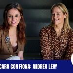 Fiona Ferrer con Andrea Levy