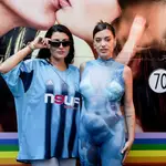 Dulceida y Alba Paul en el Día del Orgullo Gay en Madrid.