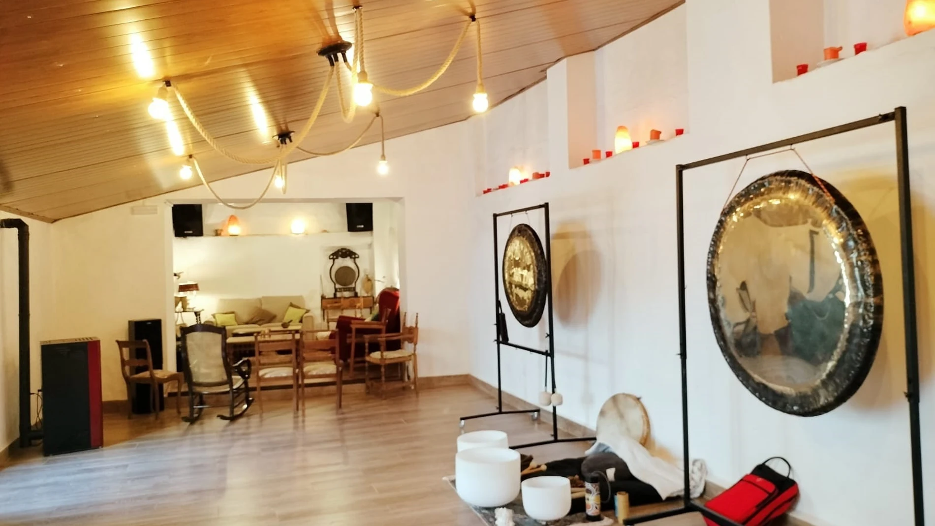 Una de las estancias para la meditación de la hospedería