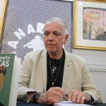 Juan Ramón Lucas cambió de actitud respecto a su madre al escribir su historia
