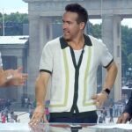 Hugh Jackman, Rayan Reynols y Marcos López en la Eurocopa 2024