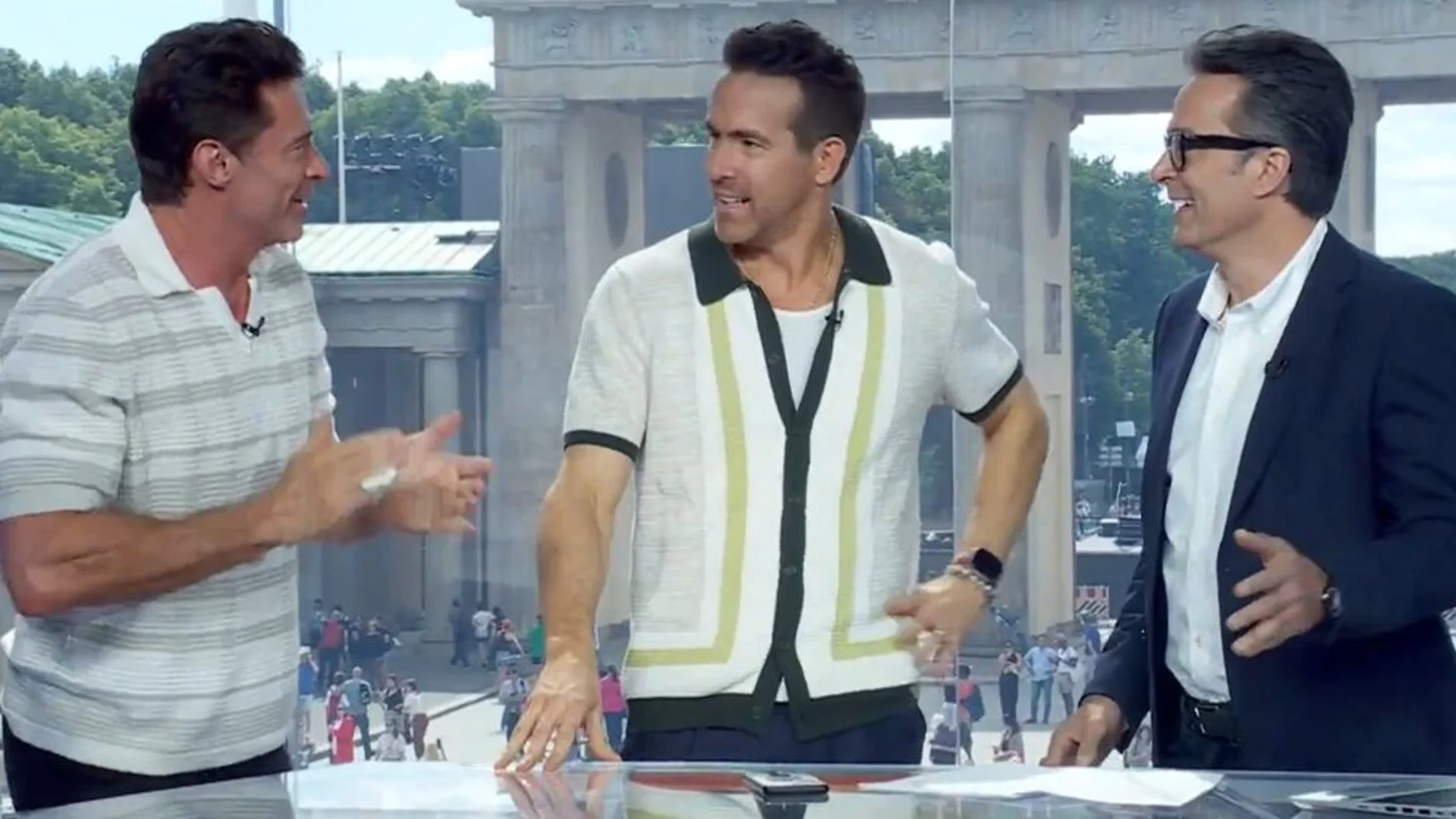 Hugh Jackman, Rayan Reynols y Marcos López en la Eurocopa 2024